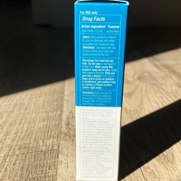 Colorescience Sunforgettable Total Protection Face Shield Glow SPF 50 - Picture 5 of 9